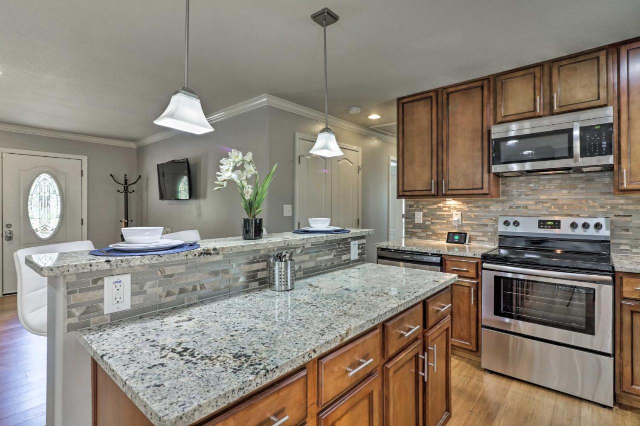 Comfortable Ranch Home - 5 Mi To Downtown Atlanta! Екстериор снимка